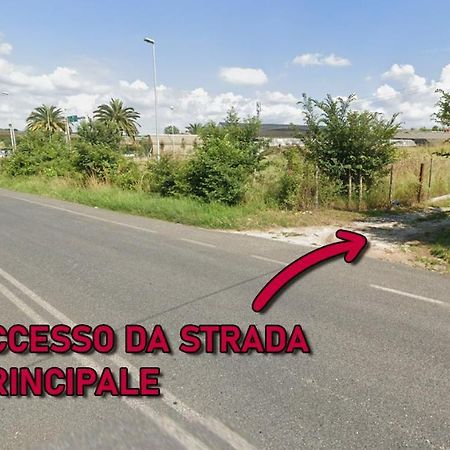 Casale Bianco Al Casello Dell' Autostrada Guidonia Zewnętrze zdjęcie